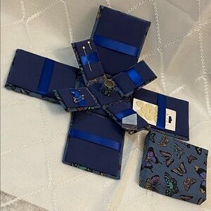 Vintage Sewing Accessory Set/Box